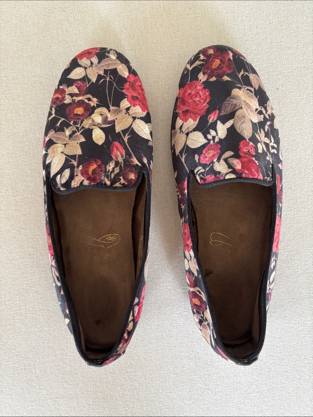 Aerosoles floral black velvet flats loafers 7